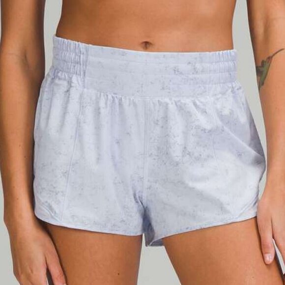 Lululemon Hotty Hot High-Rise Lined Short 2.5" - 10 Gravel Dust Pastel Blue - Picture 1 of 7